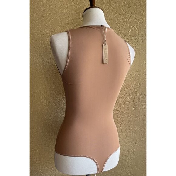 SKIMS Kim Kardashian Jelly Sheer Crewneck Thong Bodysuit In Sienna Size S - Picture 7 of 8